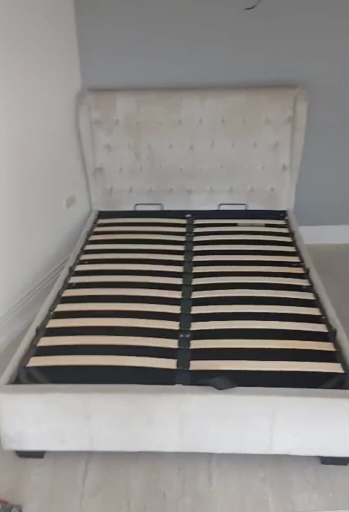 Professional bed and bedroom furniture removal during a house move in Maidenhead Berkshire by fully insured Sandy Movers team